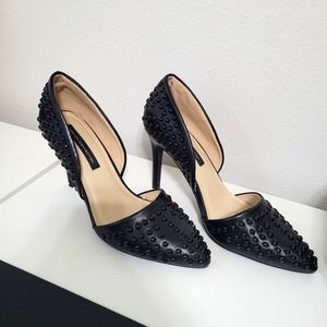 Black, Size 8, French Connection closed toe heels